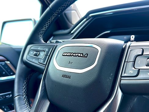 Used 2026 GMC Sierra 1500 Denali Ultimate image 30