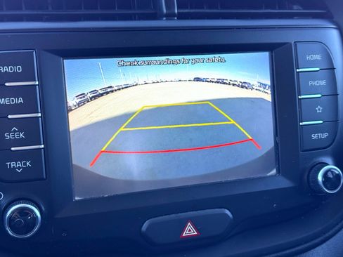 Used 2021 Kia Soul LX image 26