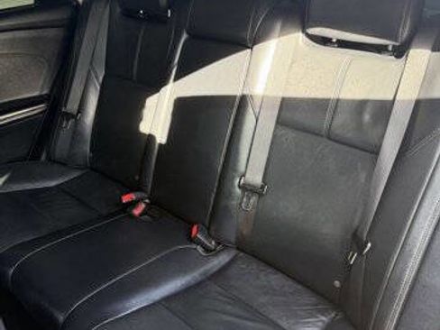 Used 2018 Toyota Avalon XLE w/ Carpet Mat Package FWD image 21