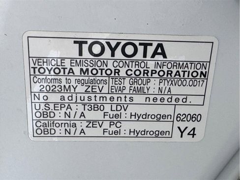 Used 2023 Toyota Mirai w/ Advanced Technology Package RWD image 26