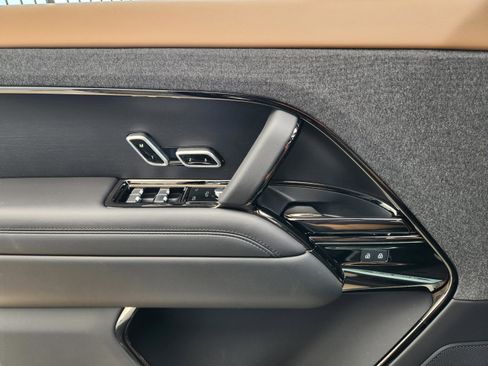 New 2026 Land Rover Range Rover Sport Dynamic SE image 24