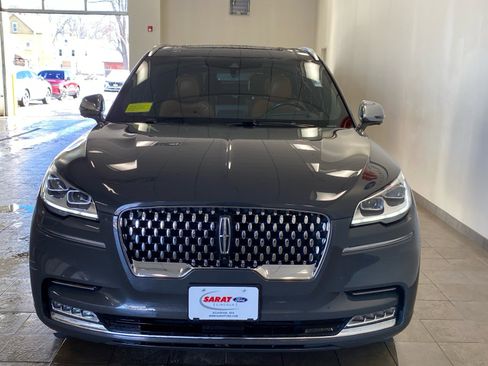 Used 2020 Lincoln Aviator Black Label w/ Dynamic Handling Package image 3
