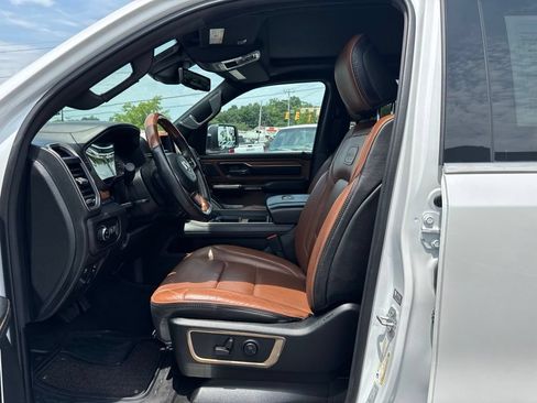 Used 2022 RAM 1500 Limited AWD/4WD image 12