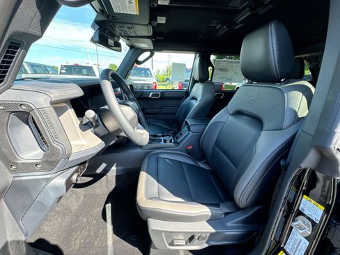 New 2026 Ford Bronco Outer Banks AWD/4WD image 26