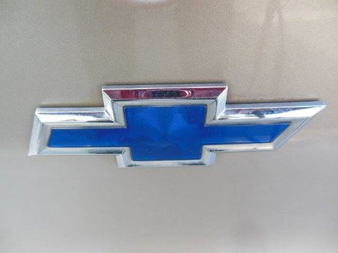 Used 2001 Chevrolet Cavalier Sedan image 8