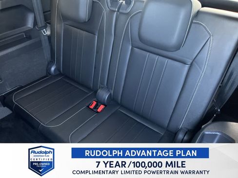 Used 2023 Volkswagen Tiguan SE R-Line image 36