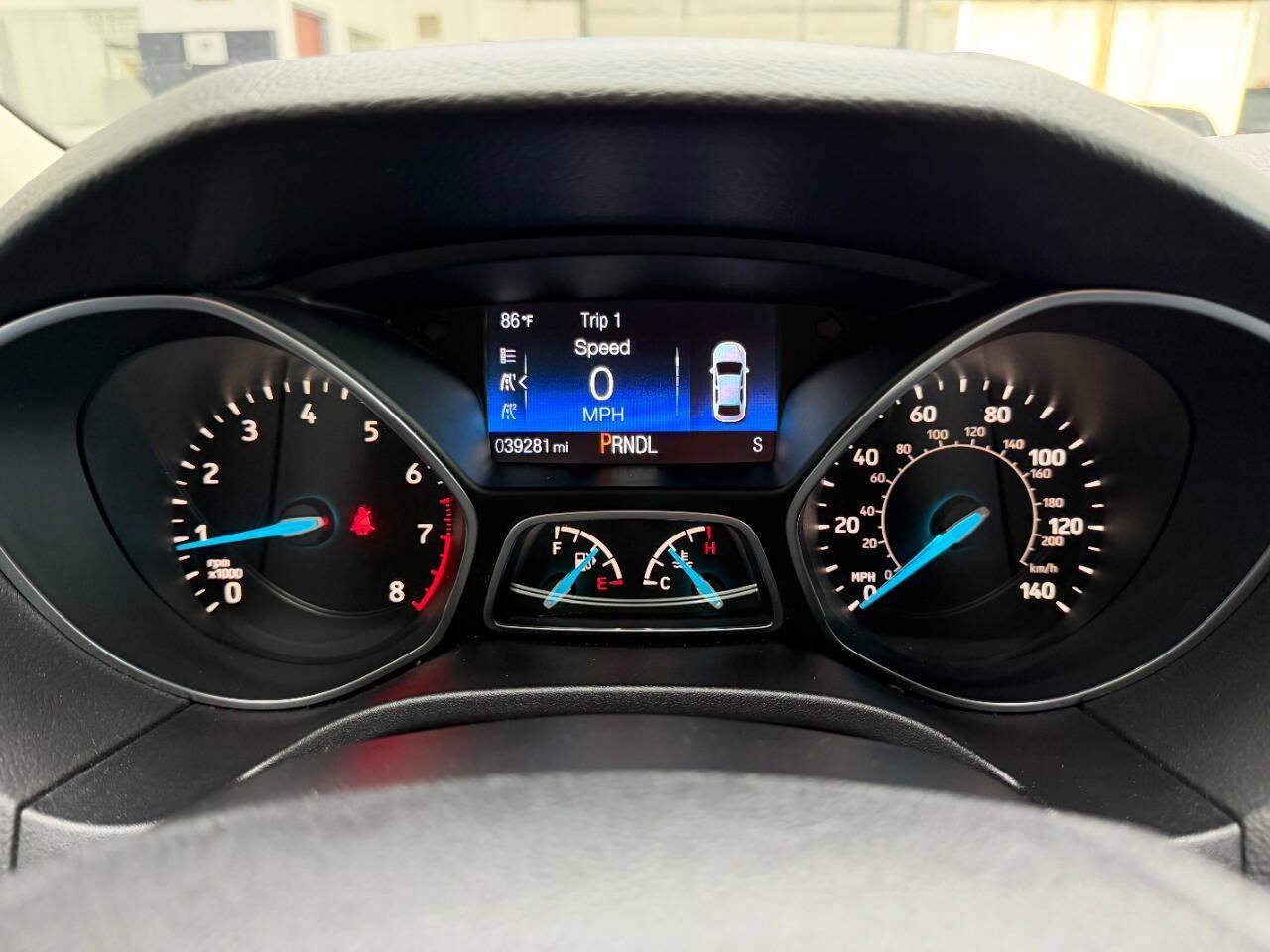 Used 2017 Ford Focus SE FWD image 25