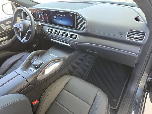 Used 2025 Mercedes-Benz GLE 450 4MATIC Coupe image 26