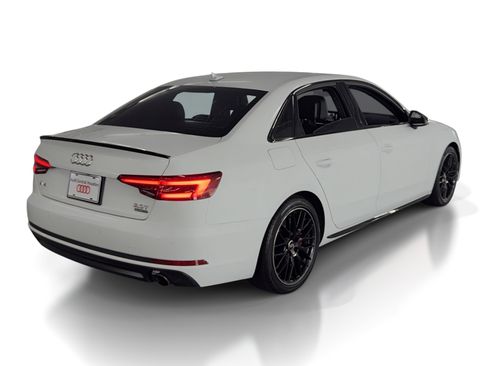 Used 2018 Audi A4 2.0T Premium Plus w/ Premium Plus Package image 9