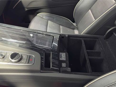 Used 2022 Cadillac Escalade Sport image 39