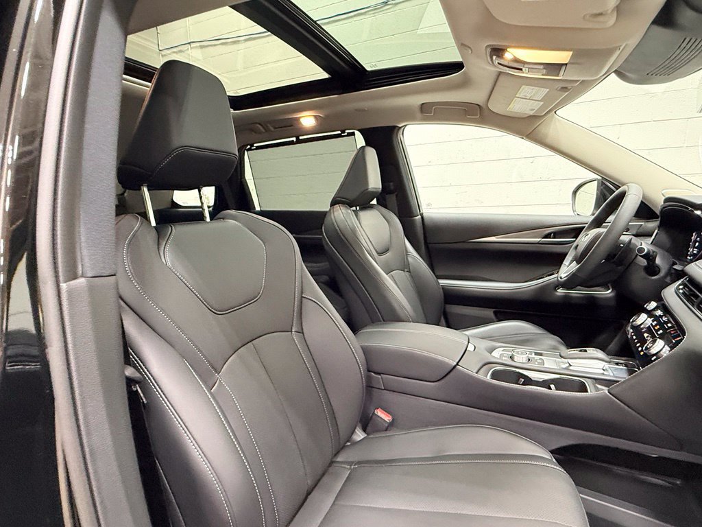 Used 2026 INFINITI QX60 Luxe w/ Cargo Package AWD/4WD image 49
