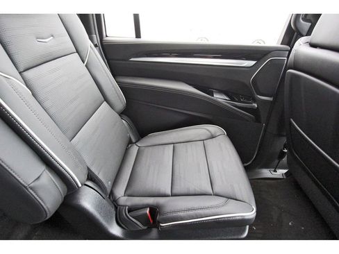 New 2026 Cadillac Escalade ESV Sport AWD/4WD image 11