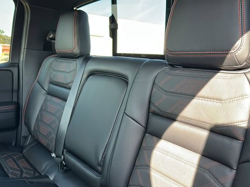 New 2026 Nissan Frontier PRO-4X w/ Pro Premium Package image 15