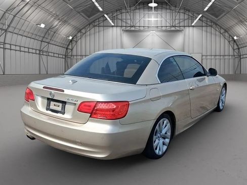 Used 2012 BMW 328i Convertible RWD image 10