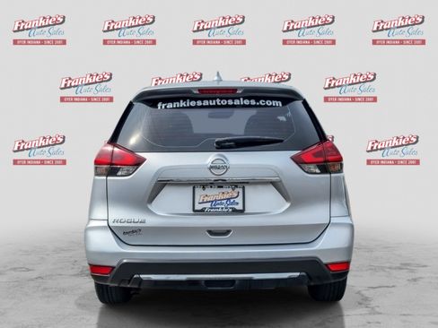 Used 2020 Nissan Rogue S FWD image 4