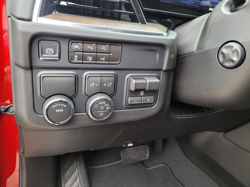 New 2026 Chevrolet Tahoe High Country w/ Sun And Tow Package RWD image 19