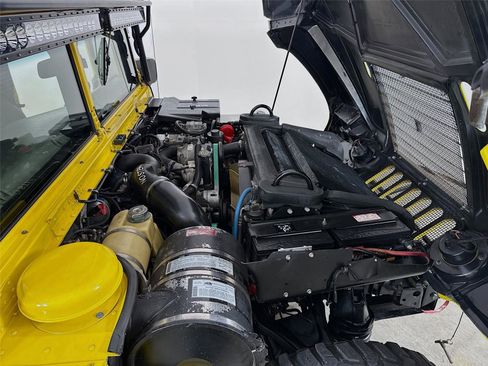 Used 2001 HUMMER H1 4-Door Open Top image 25