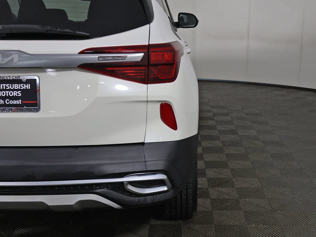 Used 2022 Kia Seltos S AWD/4WD image 15