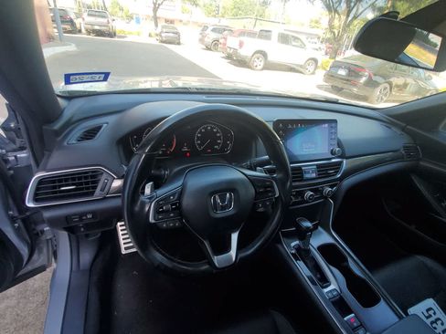 Used 2019 Honda Accord Sport image 13