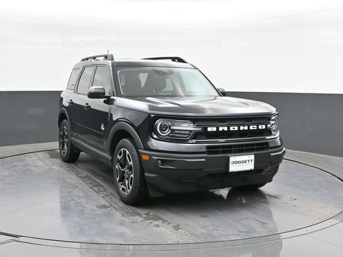 Used 2023 Ford Bronco Sport Outer Banks w/ Tech Package AWD/4WD image 22