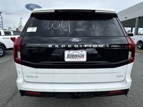 New 2026 Ford Expedition Max Active image 6