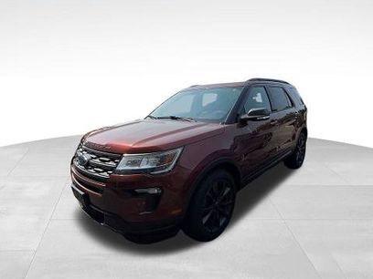 Certified 2018 Ford Explorer XLT w/ Equipment Group 202A