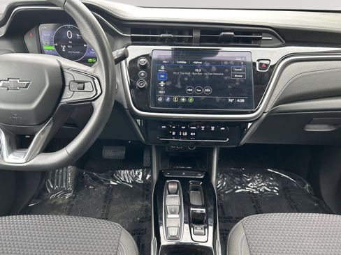 Used 2023 Chevrolet Bolt EUV LT FWD image 14