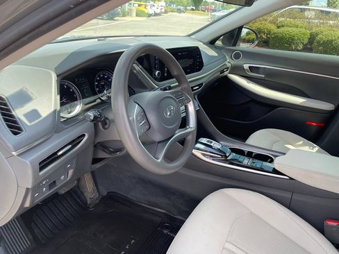 Used 2023 Hyundai Sonata SEL FWD image 9