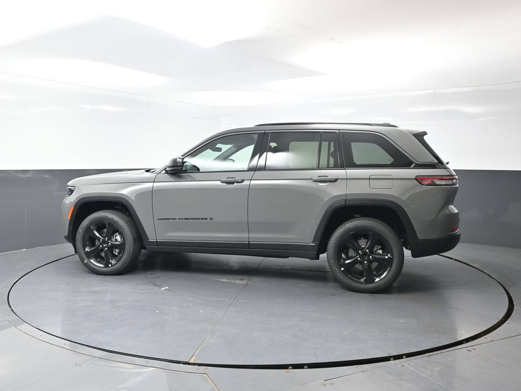 New 2027 Jeep Grand Cherokee Limited AWD/4WD image 6