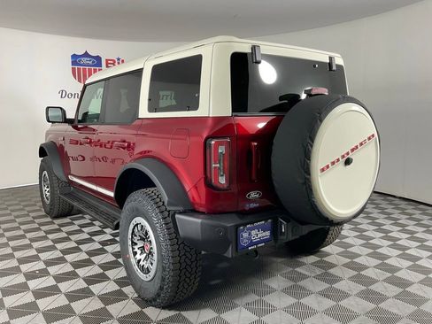 New 2026 Ford Bronco Outer Banks w/ Sasquatch Package AWD/4WD image 5