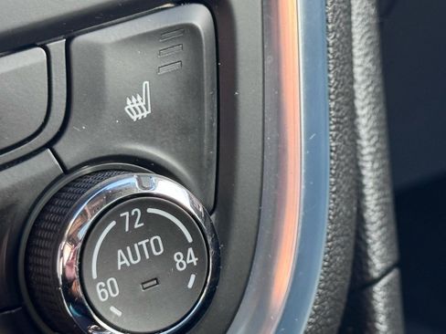 Used 2013 Buick Encore Premium image 17