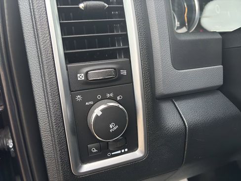 Used 2016 RAM 1500 Outdoorsman image 21