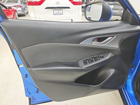 Used 2017 MAZDA CX-3 Sport AWD/4WD image 12