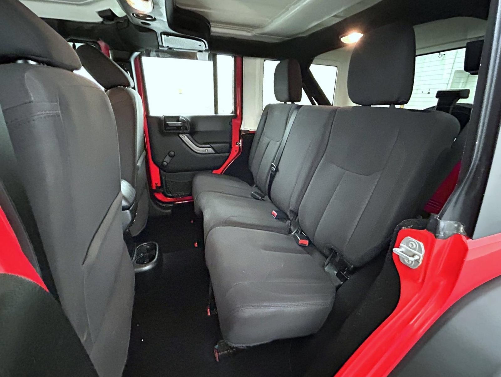 Used 2017 Jeep Wrangler Unlimited Sport AWD/4WD image 19