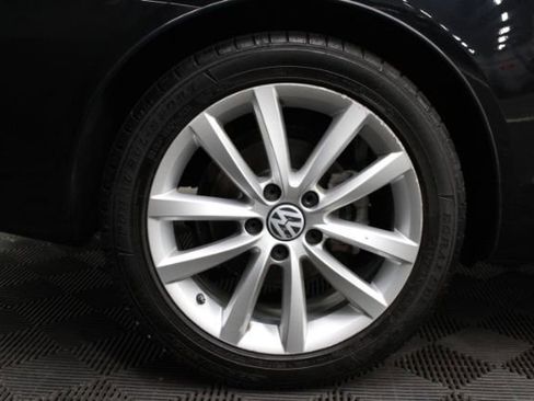 Used 2015 Volkswagen Eos Komfort image 6