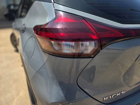 Used 2024 Nissan Kicks SV FWD image 33