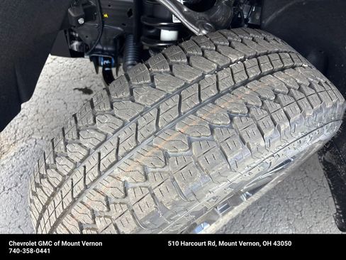 New 2026 Chevrolet Silverado 1500 Custom Trail Boss w/ Dark Appearance Package image 21