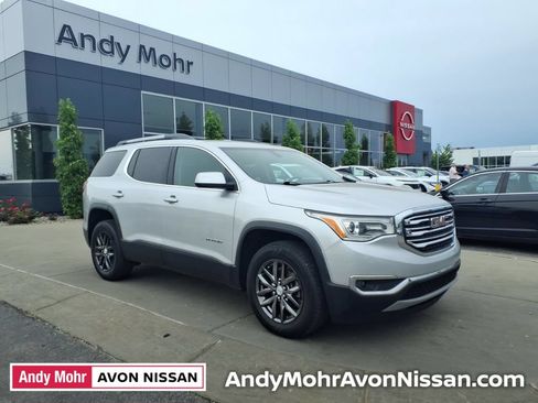 Used 2017 GMC Acadia SLT FWD image 1