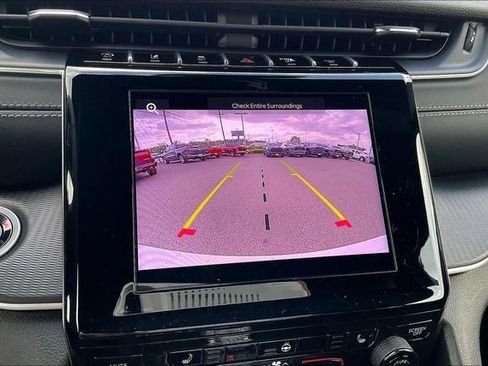 Used 2025 Jeep Grand Cherokee Altitude image 20