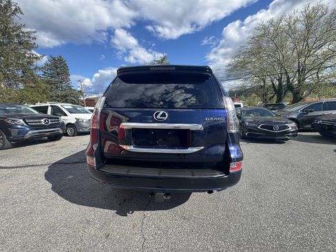 Used 2020 Lexus GX 460 Premium w/ Premium Package AWD/4WD image 7