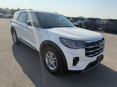 New 2025 Ford Explorer Active w/ Active Comfort Package