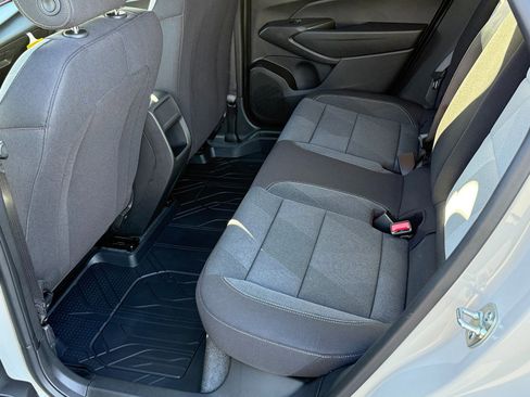 New 2026 Chevrolet Trax RS w/ Sunroof Package image 19