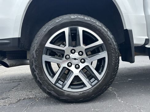 Certified 2024 Chevrolet Colorado Z71 w/ Z71 Convenience Package 2 image 18