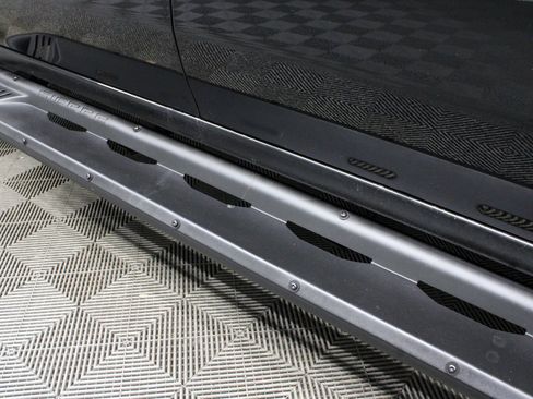 Used 2024 GMC Sierra 2500 AT4 image 53