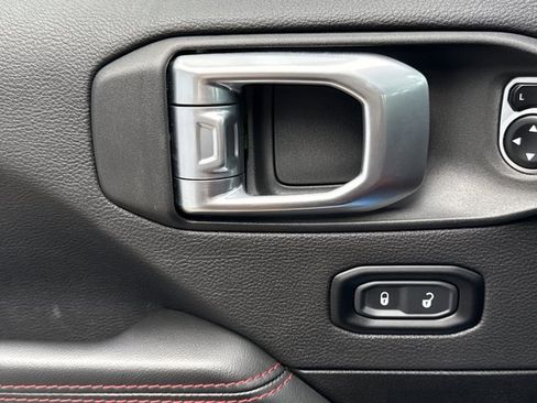 Used 2024 Jeep Wrangler Unlimited Rubicon 392 image 15