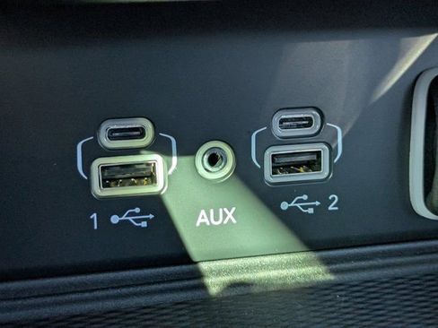 New 2025 Jeep Grand Cherokee Altitude RWD image 20
