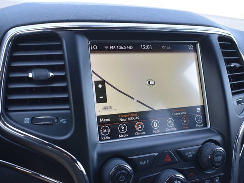 Used 2018 Jeep Grand Cherokee Limited AWD/4WD image 12