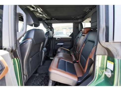 Used 2023 Ford Bronco Outer Banks w/ Sasquatch Package AWD/4WD image 10