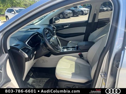 Used 2021 Ford Edge Titanium w/ Equipment Group 301A FWD image 5