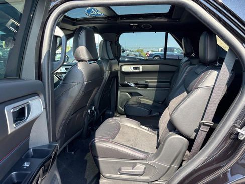 Used 2024 Ford Explorer ST w/ Equipment Group 401A AWD/4WD image 14